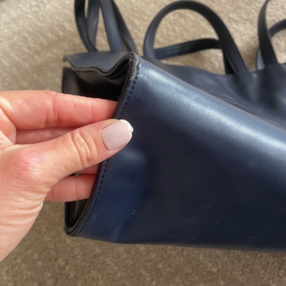 Navy Blue Medium Telfar - Picture 4 of 7